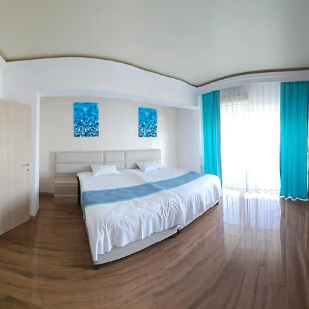 White Tower 605 Apartment *